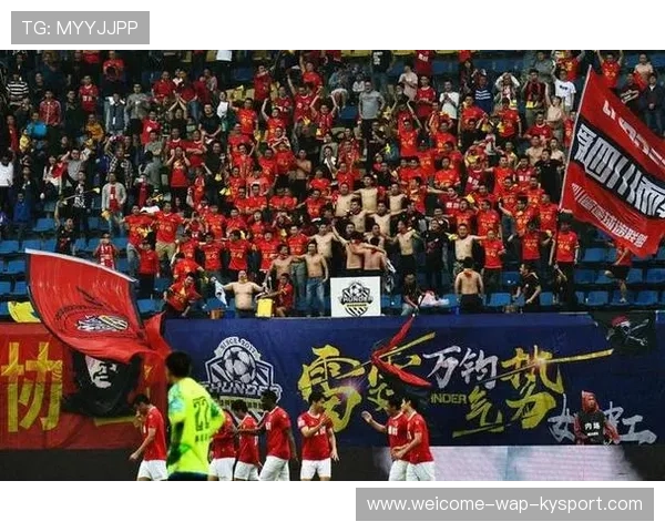 曼联全员备战，争四目标清晰明确